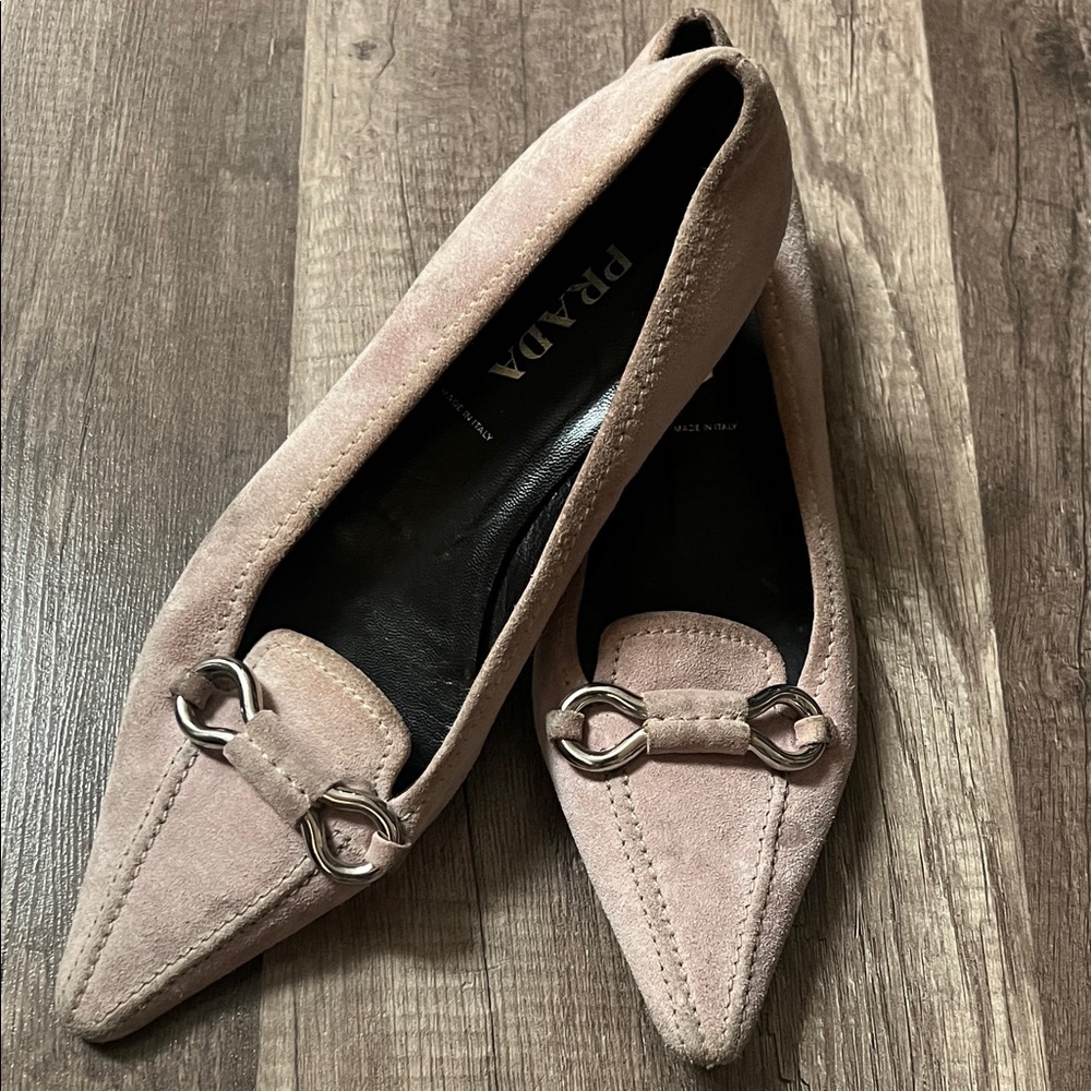 Prada Women's Beige Suede Loafers pre loved - Picture 2 of 7